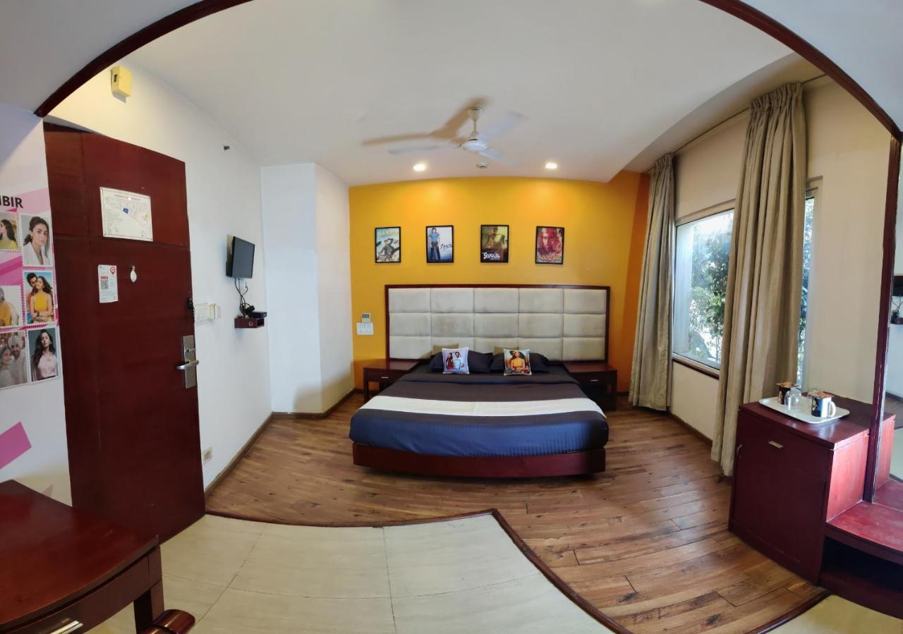 C Suites - Lotus Park Bangalore Exterior foto